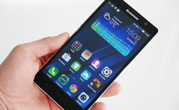 Lenovo P70 поменьше