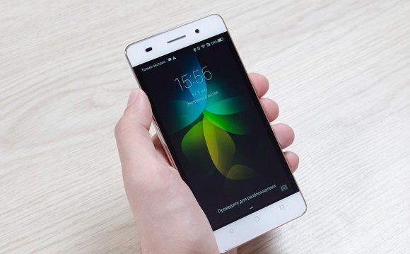 5-дюймовый смартфон Huawei