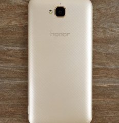 Обзор Honor 4C Pro: прокачанный середнячок