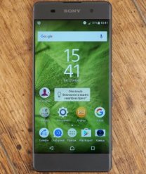 Обзор Sony Xperia XA: в шаге от флагмана