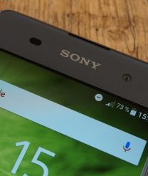 Обзор Sony Xperia XA: в шаге от флагмана