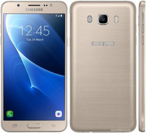 Samsung Galaxy J7 (2016) в золоте